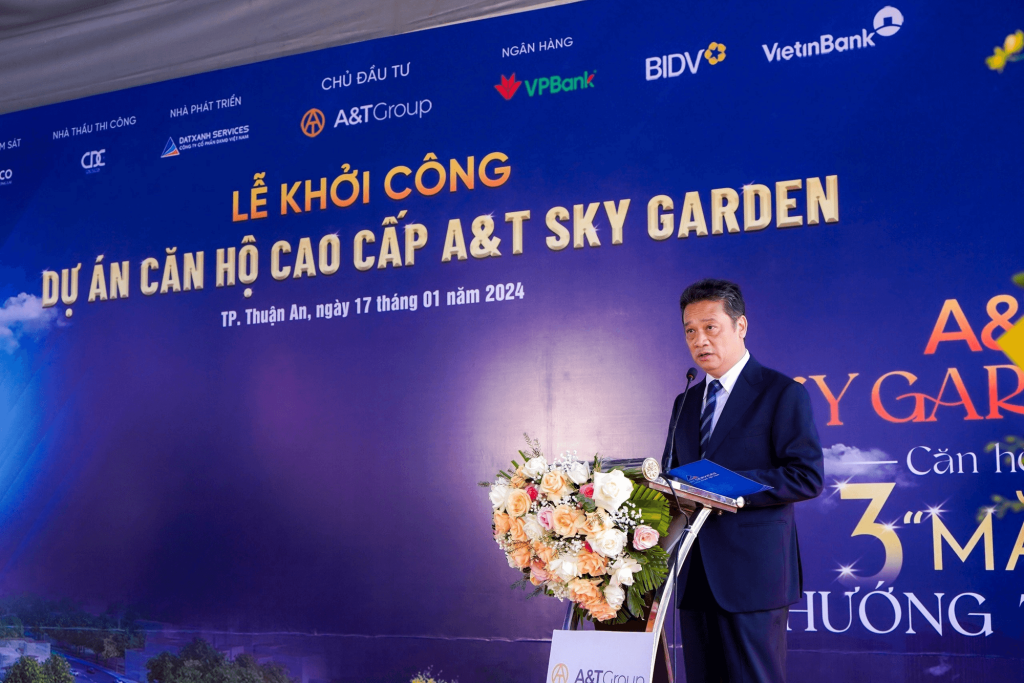 Ông Đặng Hồng An - Chủ tịch Hội đồng Quản trị - Tổng Giám Đốc A&T Group phát biểu tại buổi lễ