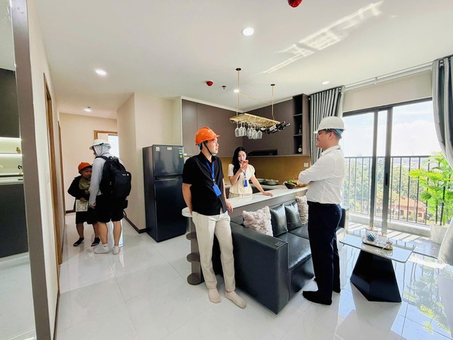 Ngân hàng nới room tín dụng, đầu tư khu vực nào để thanh khoản cao cuối năm 2022?