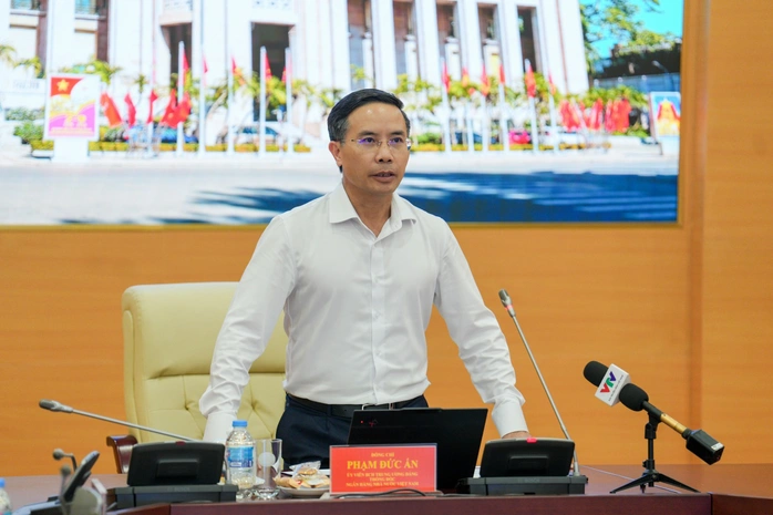 Căn Hộ Diamond Boulevard Gây Chú Ý Với Mức Giá Từ 36 Triệu/M2 Ngay Khu Đông Bắc TP.HCM 3 Thống đốc Ngân hàng Nhà nước Việt Nam Phạm Đức Ấn chủ trì cuộc họp về triển khai công tác ngân hàng với đại diện 46 ngân hàng thương mại. (Ảnh: Thời báo Ngân hàng)